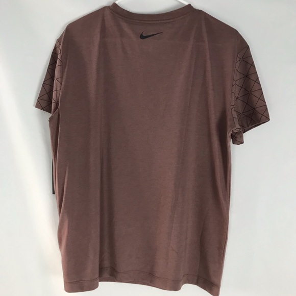 NEW Nike Dri-Fit Tee - Picture 5 of 5